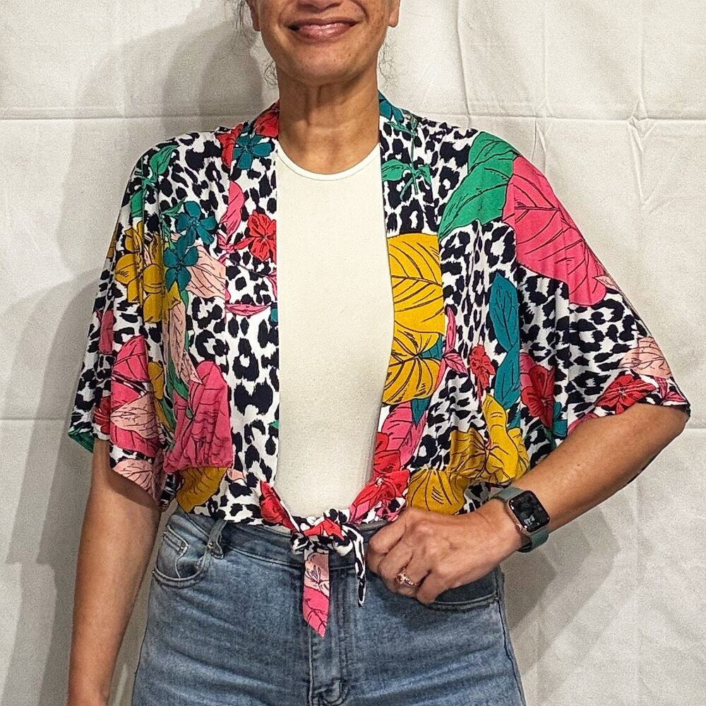 Leota Mixed Pattern Open Front Blouse Sz XS